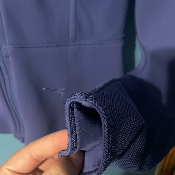 Lululemon jacket - Picture 4 of 7